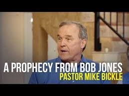 A Prophecy from Bob Jones to Mike Bickle