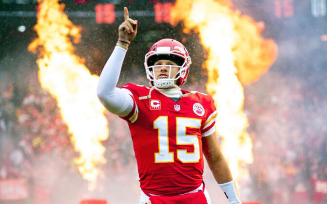 Super Bowl QB Mahomes finds strength in God